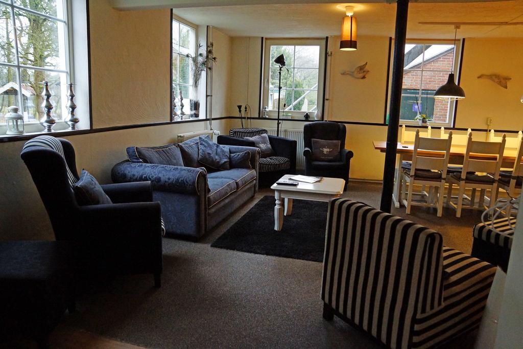 D'N Twist Bed & Breakfast Overloon Luaran gambar